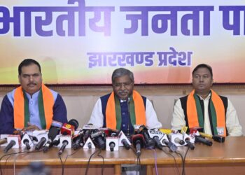 DGP अनुराग गुप्ता की नियुक्ति पर बाबूलाल मरांडी ने उठाए सवाल, जानिए
