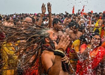 प्रयागराज महाकुंभ ने बनाए कई कीर्तिमान, जानिए पूरी रिपोर्ट