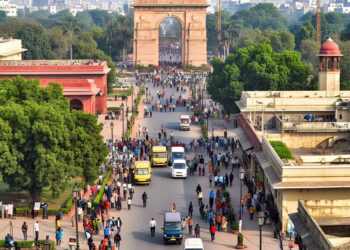 अफगानिस्तान-ताजिकिस्तान बॉर्डर पर भूकंप के झटके, कश्मीर से दिल्ली-NCR तक महसूस हुआ असर