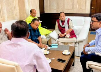 पलामू प्रमंडल में गंभीर बिजली संकट से मंत्री राधाकृष्ण किशोर परेशान