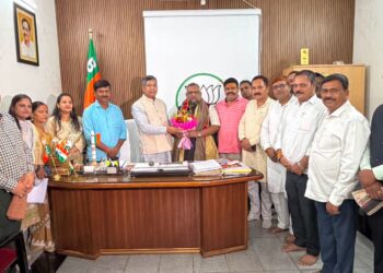 झारखंड भाजपा कार्यालय पहुंचने पर राष्ट्रीय मंत्री प्रदीप वर्मा का ऐसे हुआ स्वागत, जानिए।