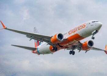 Air India Flight Turbulence: दिल्ली पहुंचने से पहले आसमान में मचा हड़कंप, तेज झटकों से कई यात्री घायल