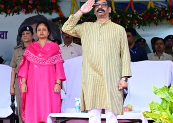 क्या झारखंड की अग्निशमन सेवा अब पहले से होगी ज्यादा तेज और आधुनिक? CM हेमंत सोरेन ने 58 नए फायर वाहनों को दिखाई हरी झंडी