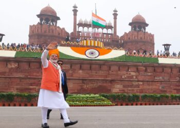 लाल किले पर PM मोदी बना सकते हैं बड़ा रिकॉर्ड, जानें क्या होगा खास