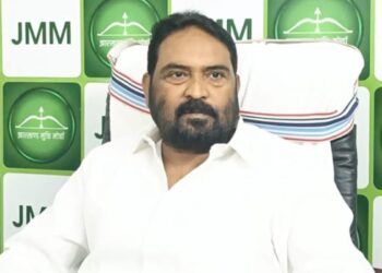 JMM का SIR को लेकर भाजपा पर पलटवार, मनगढंत आरोप लगाने का आरोप।