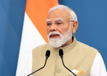 प्रधानमंत्री नरेंद्र मोदी के सार्वजनिक जीवन के 25 साल पूरे।